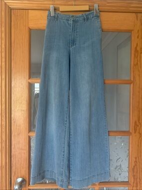 BCBGeneration High Rise Wide Leg Trouser Jeans - Light Wash, Sz 14